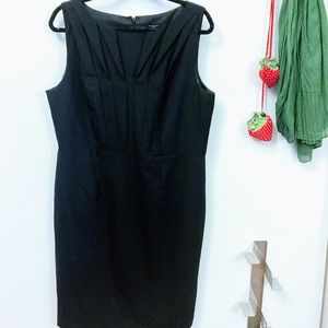 Ann Taylor Black Sleeveless Sheath Work Dress - Little Black Dress - Size 14
